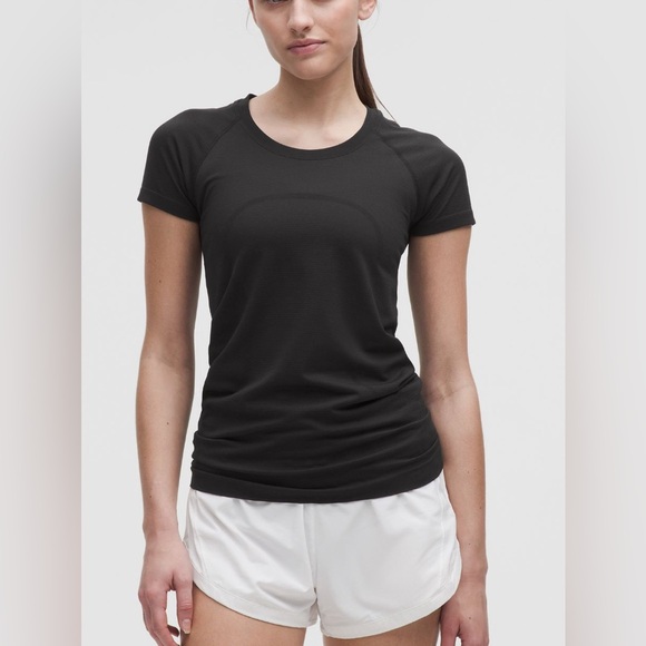 Lululemon Swiftly Tech Short-Sleeve Shirt 2.0 - Picture 1 of 6